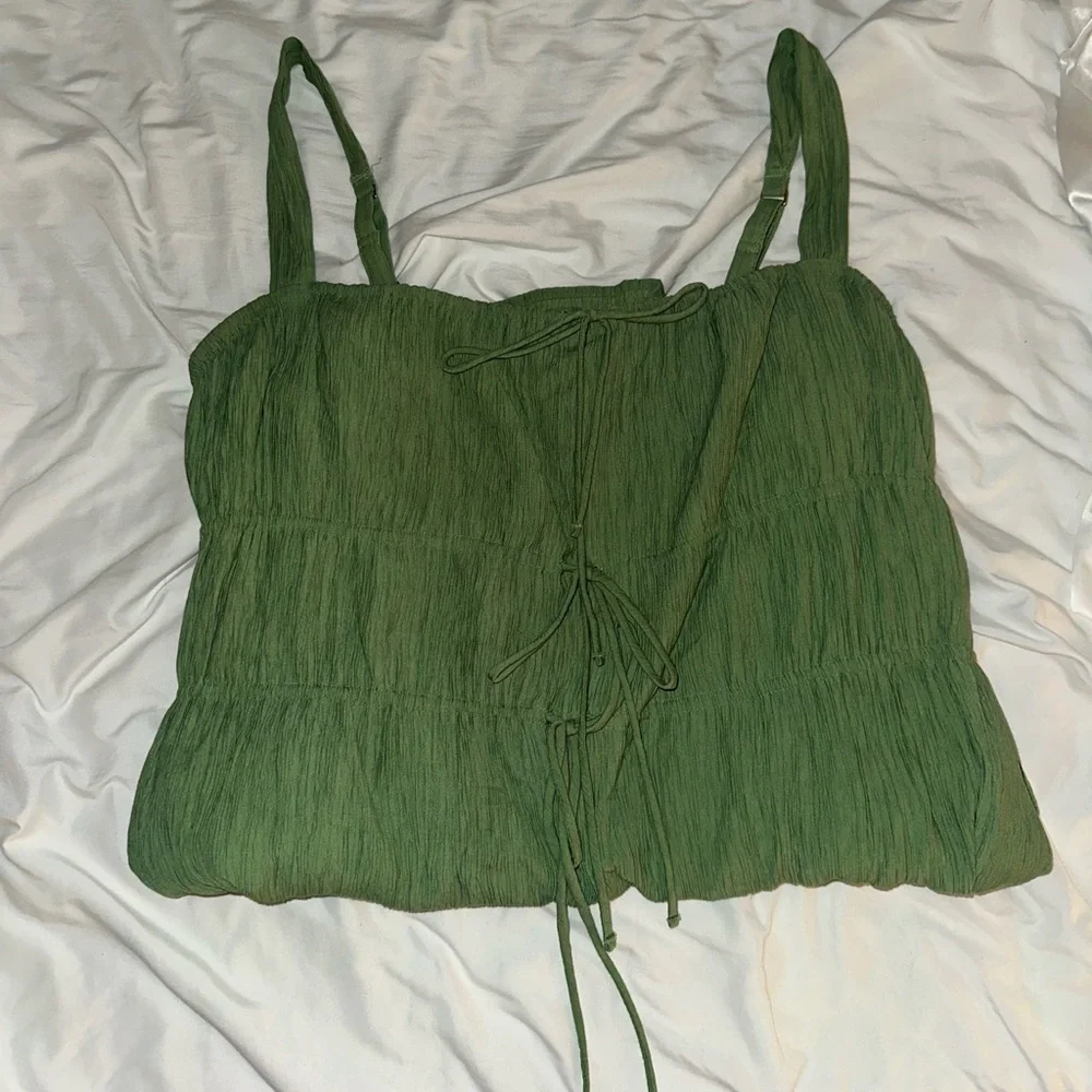 Abercrombie tie front mini dress - Picture 4 of 4